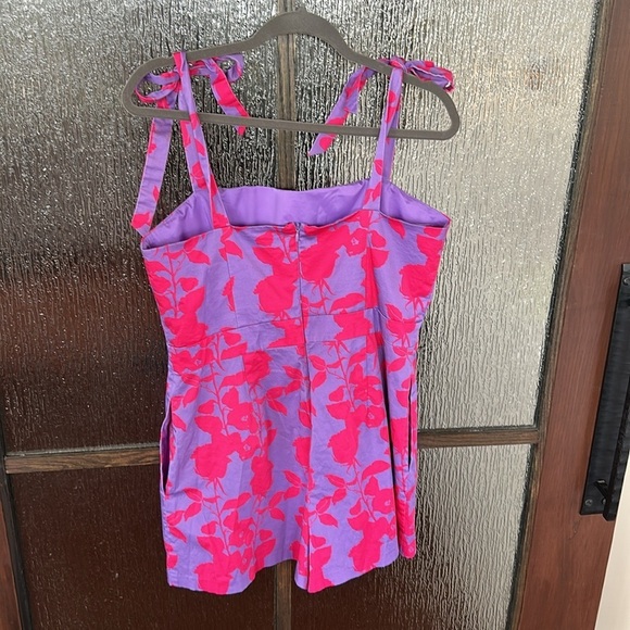 Slate & Willow Slate & Willow
Tie Shoulder Romper size 12. - Picture 9 of 11